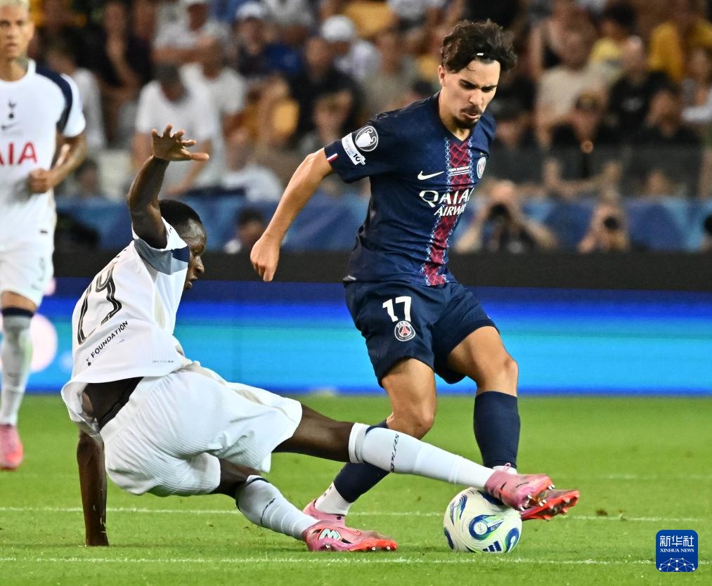 对比曼城的 对比曼城的