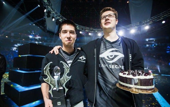 待闪协到位 待闪协到位